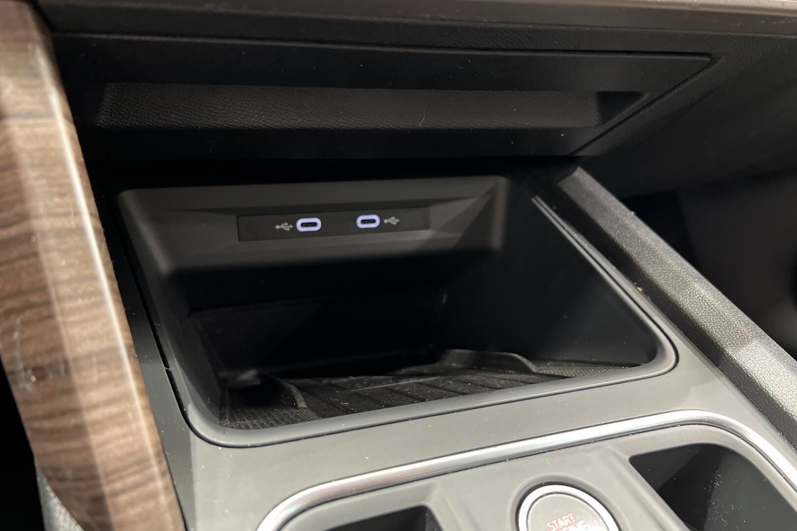 Seat Leon iso kuva 27