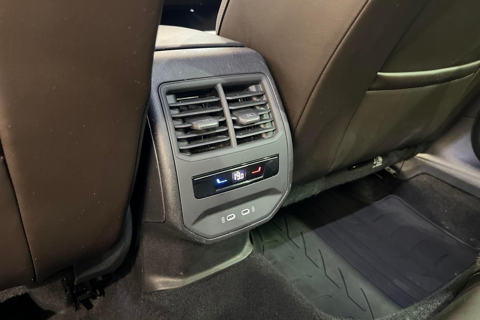 Seat Leon iso kuva 35