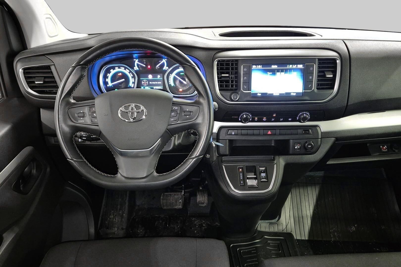 Toyota Proace Verso EV iso kuva 2