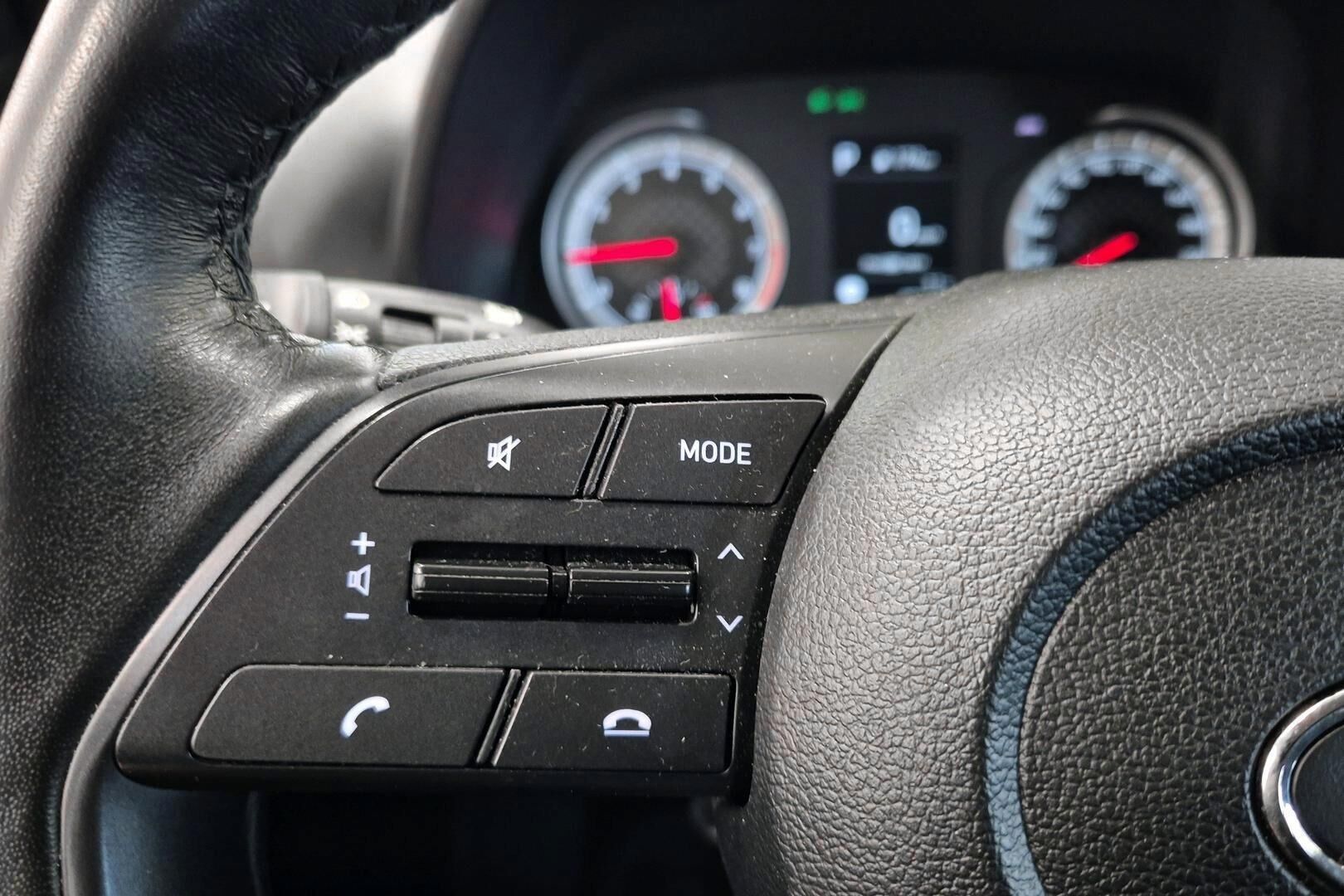 Hyundai i20 Hatchback iso kuva 19