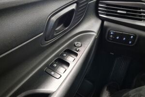 Hyundai i20 Hatchback esikatselu 20