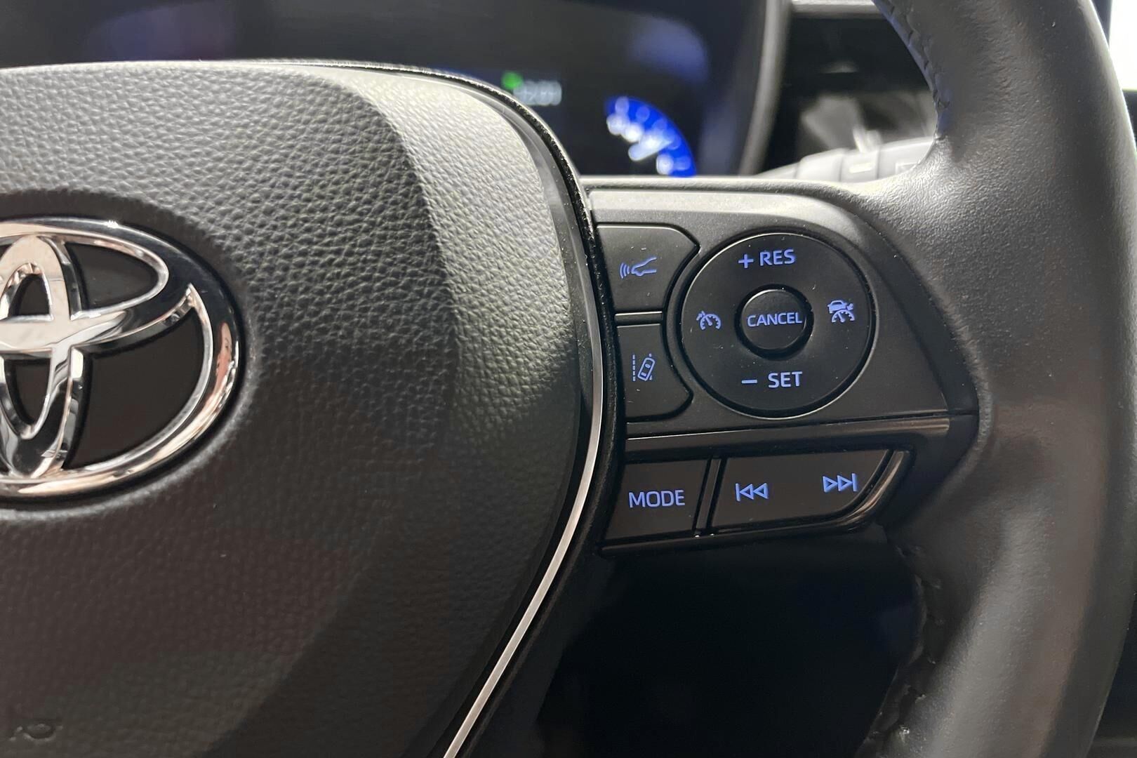 Toyota Corolla iso kuva 16