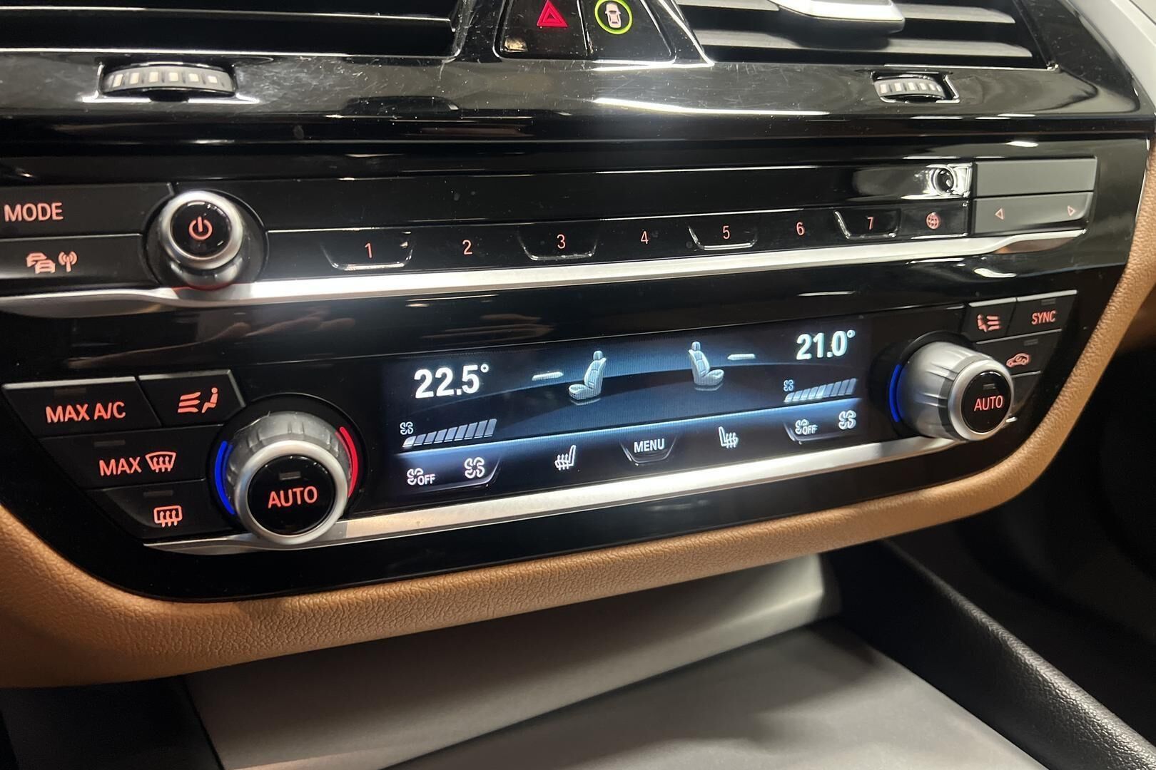 BMW 5-sarja iso kuva 24