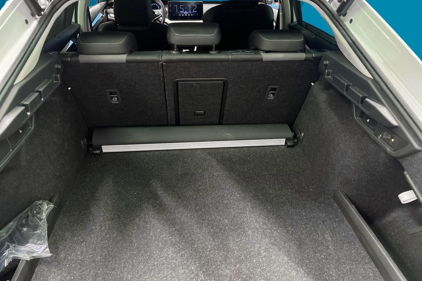 Skoda Octavia iso kuva 11