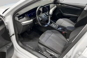 Skoda Octavia esikatselu 8