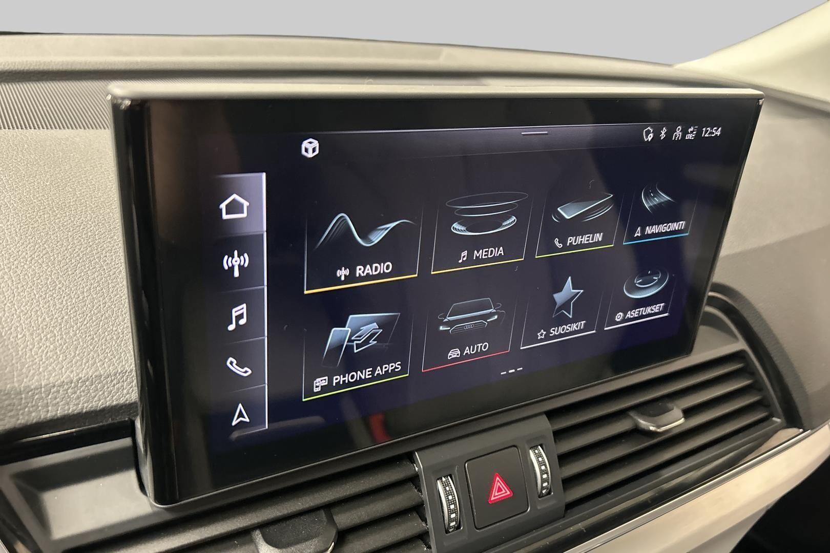 Audi Q5 iso kuva 14