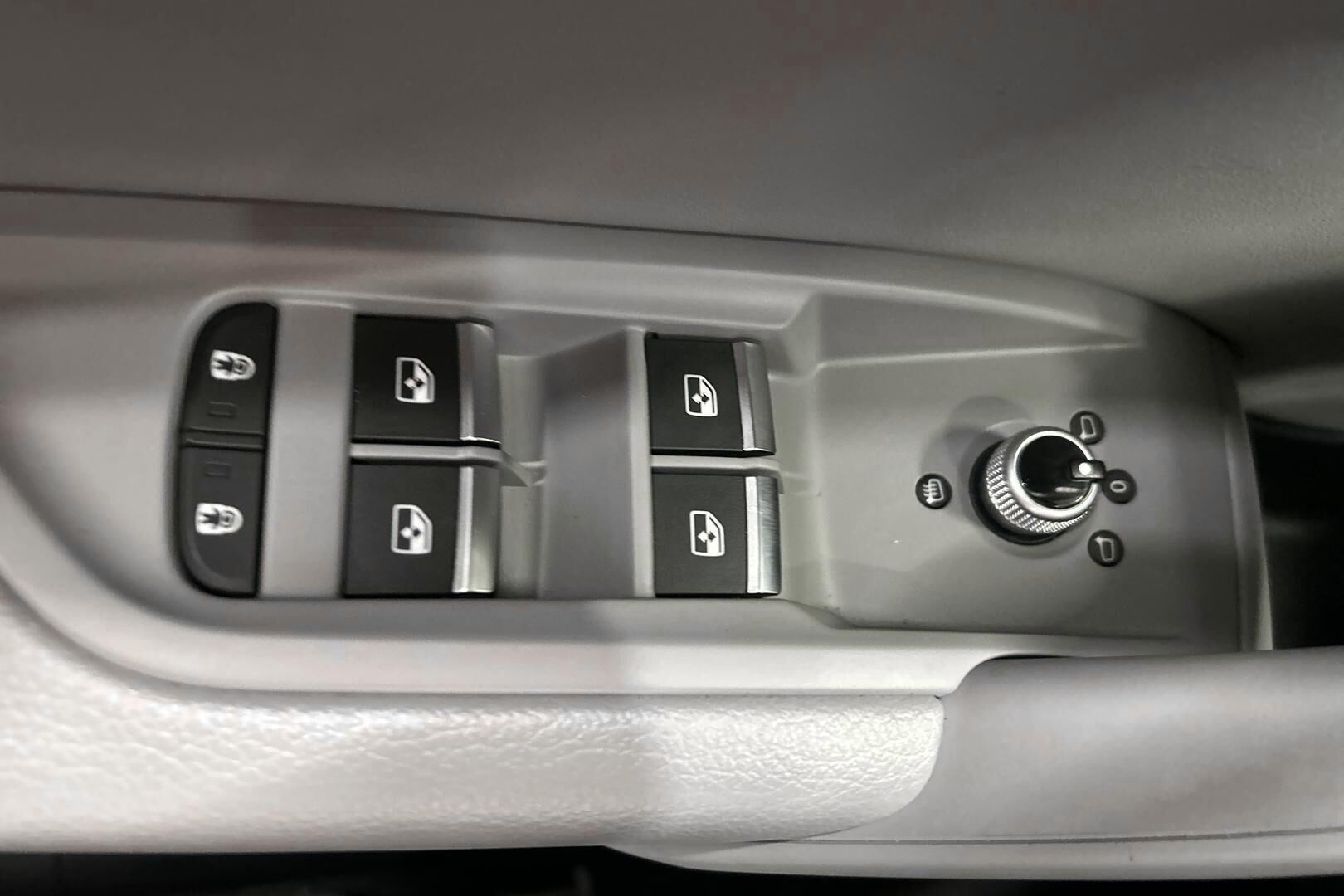 Audi Q5 iso kuva 19
