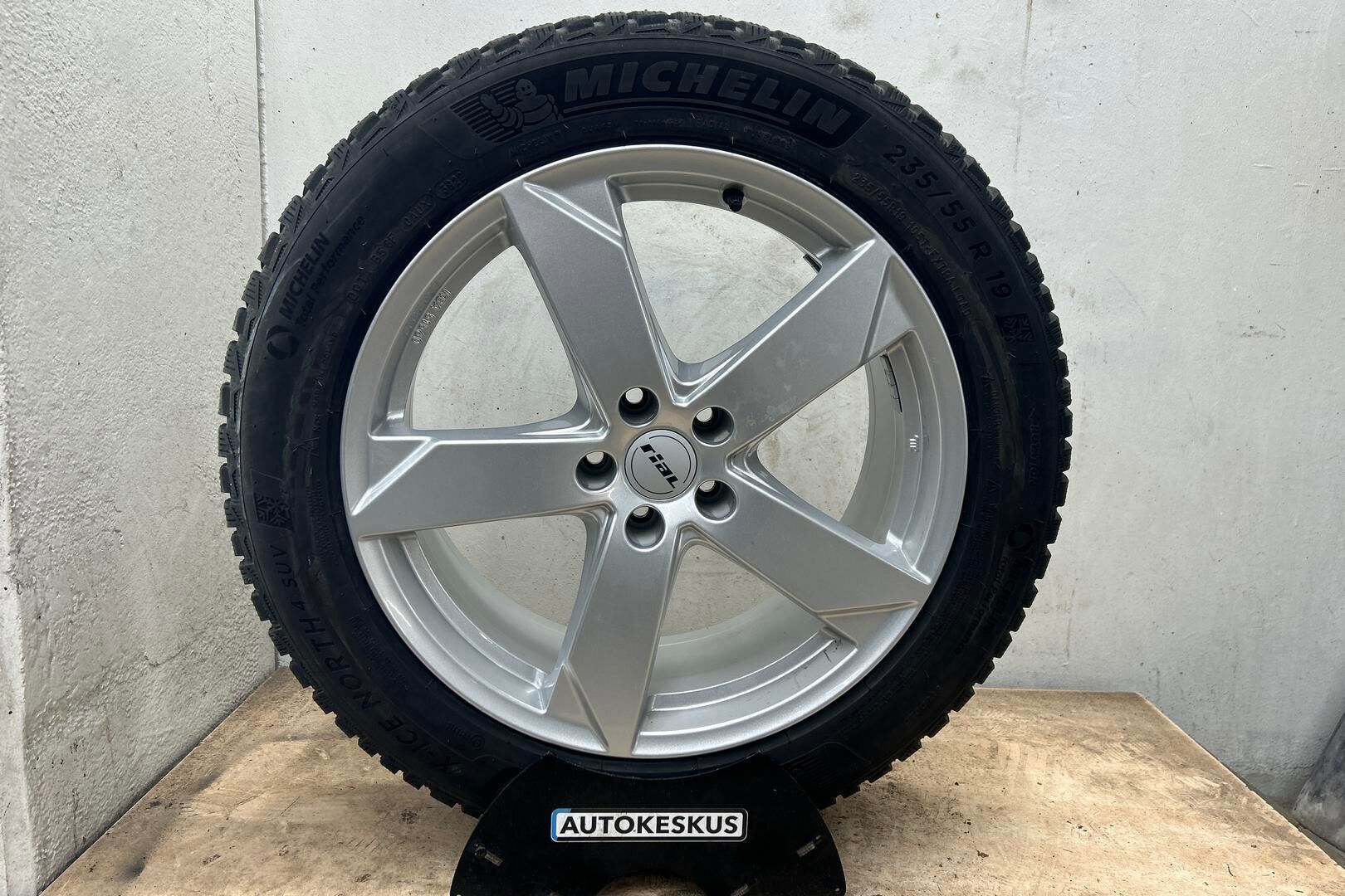 Audi Q5 iso kuva 21