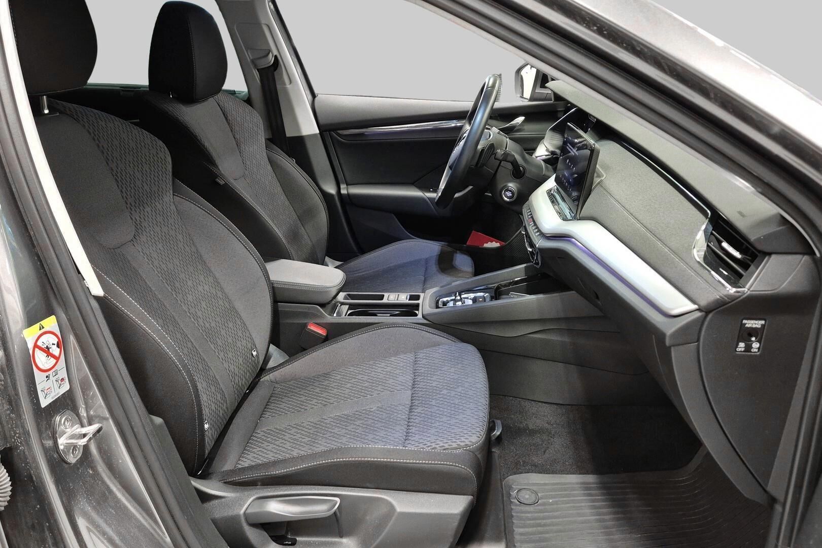 Skoda Octavia iso kuva 4