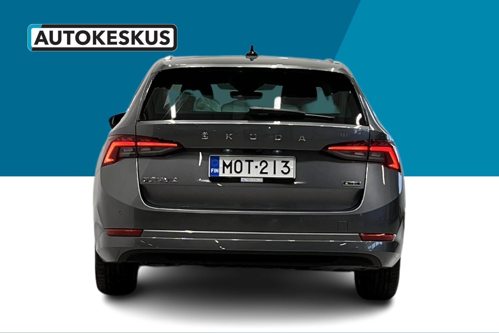 Skoda Octavia iso kuva 6