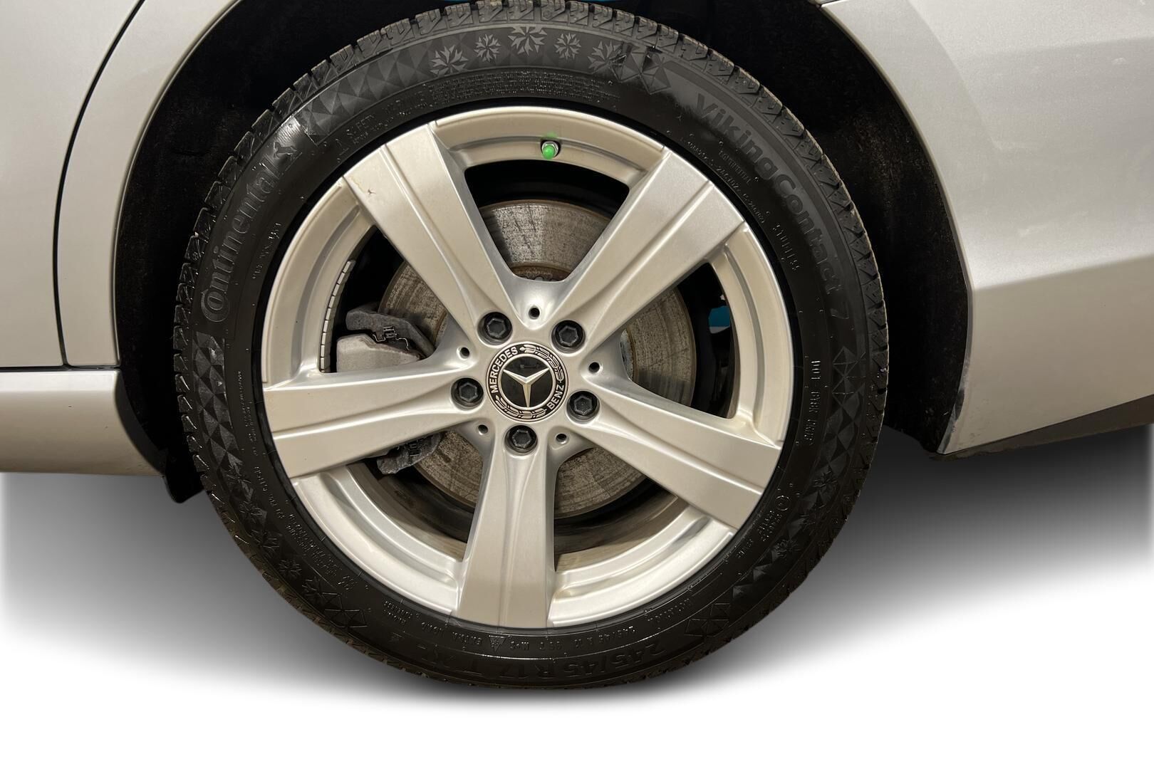 Mercedes-Benz C iso kuva 13