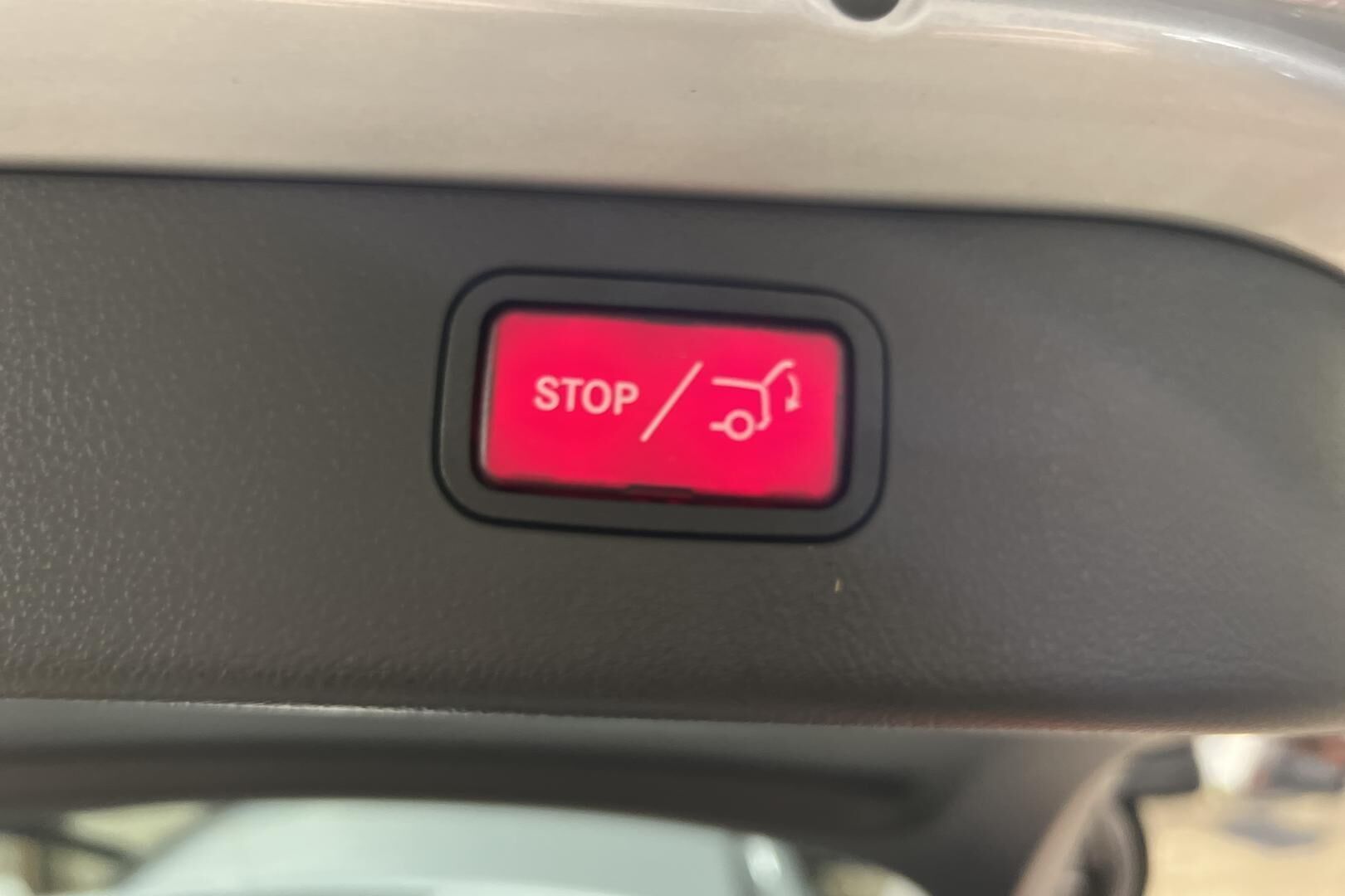 Mercedes-Benz C iso kuva 15