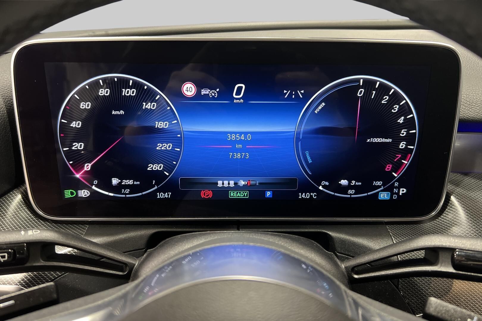 Mercedes-Benz C iso kuva 19