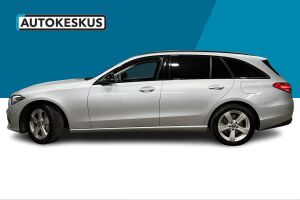 Mercedes-Benz C esikatselu 8