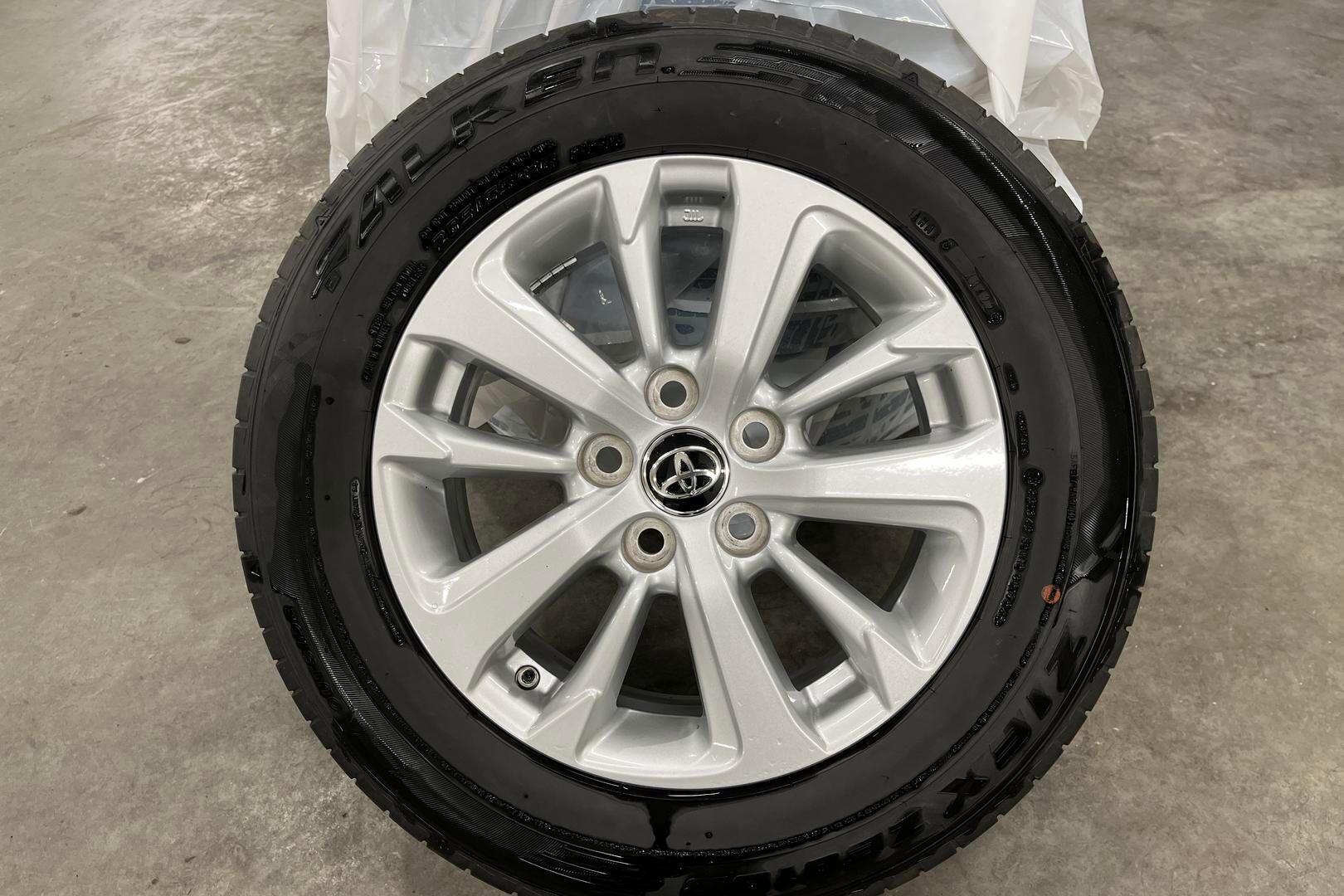 Toyota Yaris Cross iso kuva 13