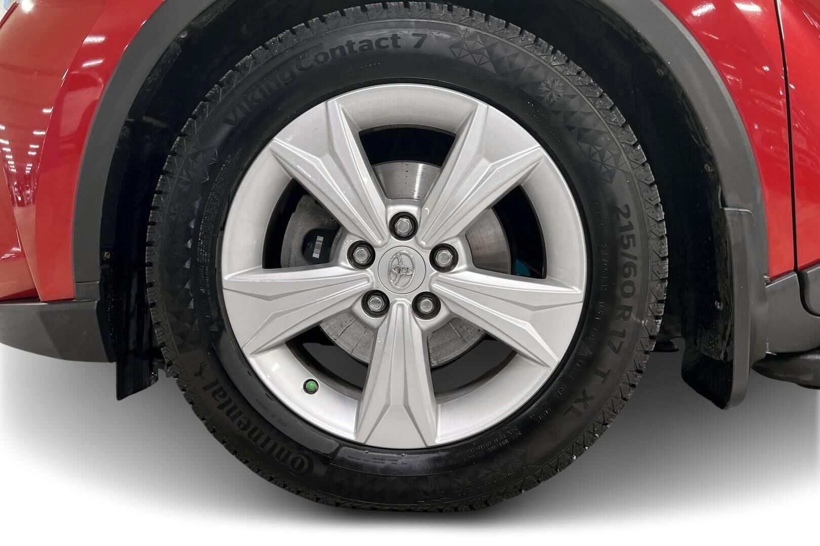 Toyota C-HR iso kuva 12