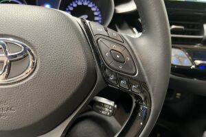 Toyota C-HR esikatselu 16