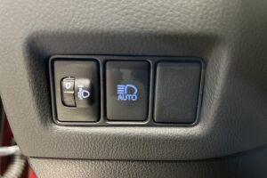 Toyota C-HR esikatselu 18