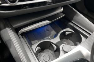 BMW 5-sarja esikatselu 19