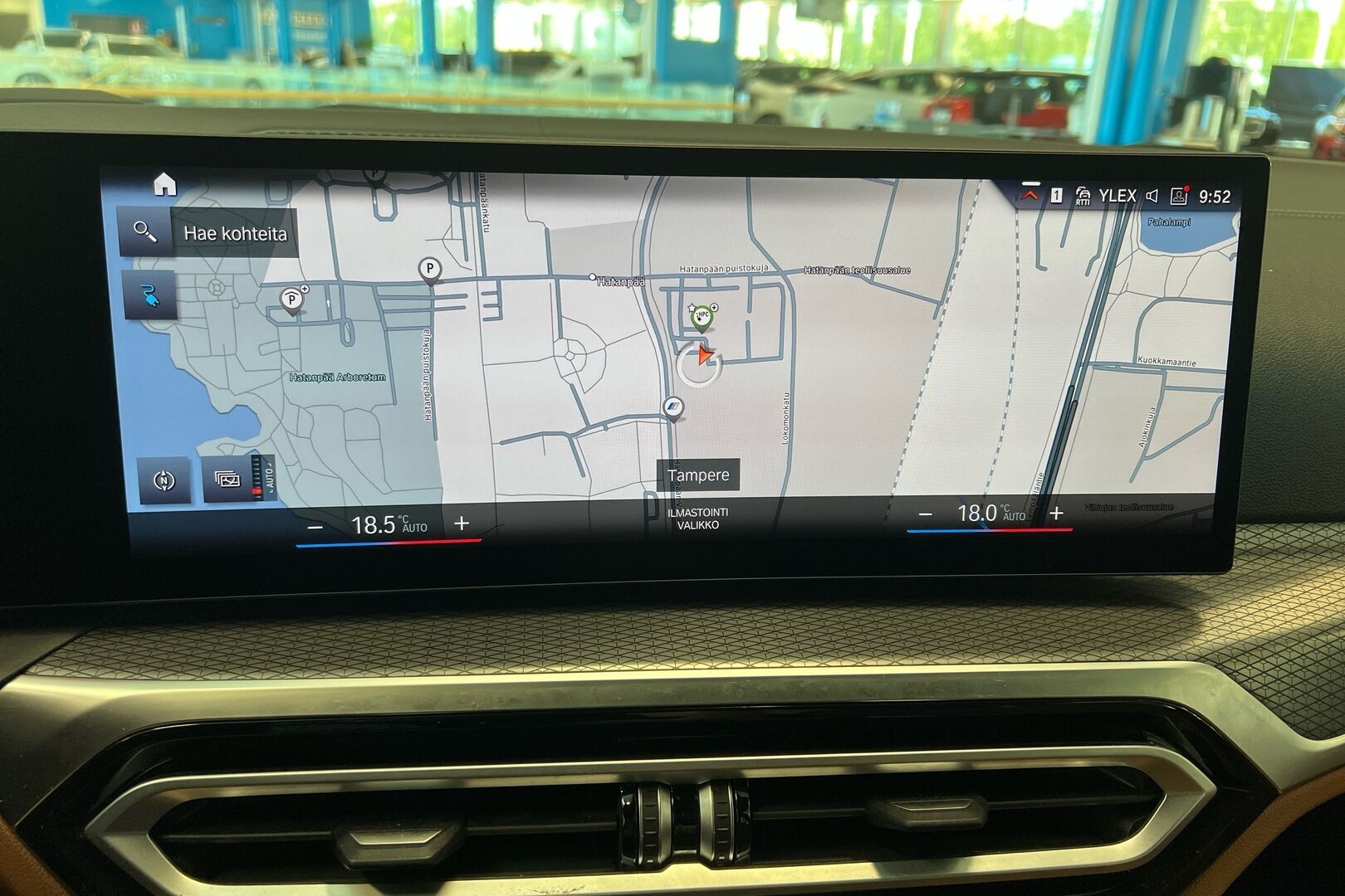 BMW i4 iso kuva 18