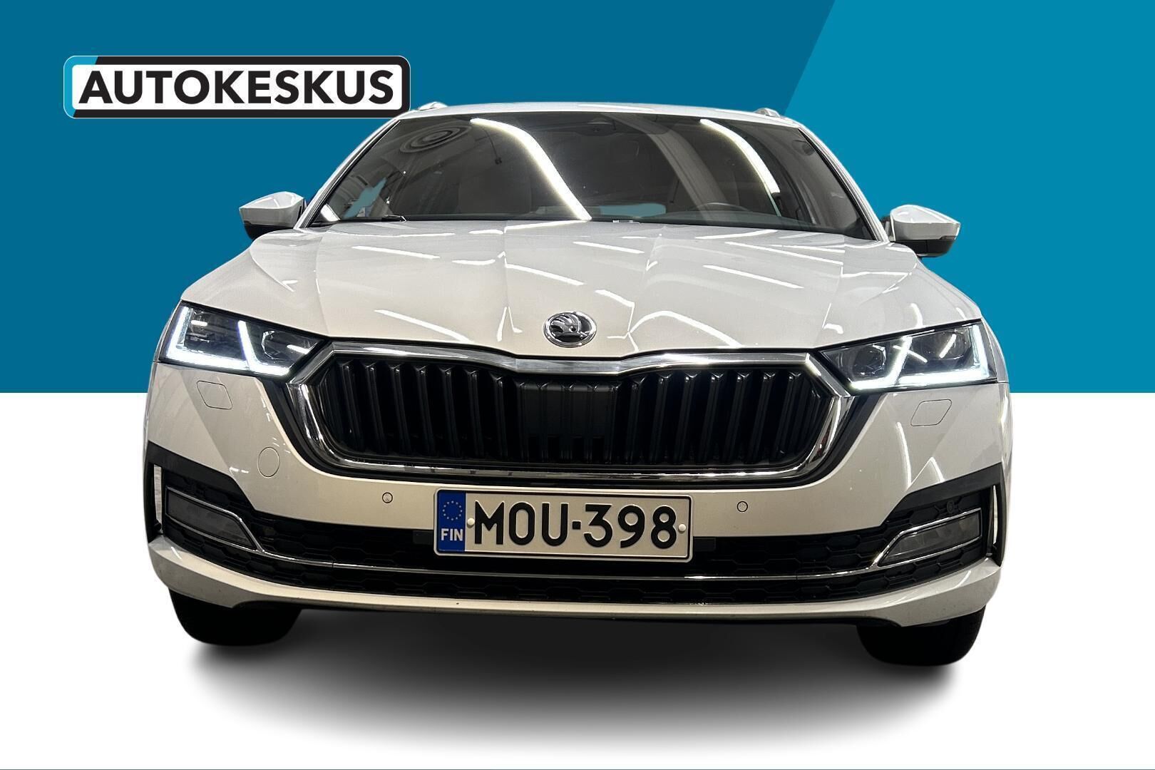 Skoda Octavia iso kuva 2