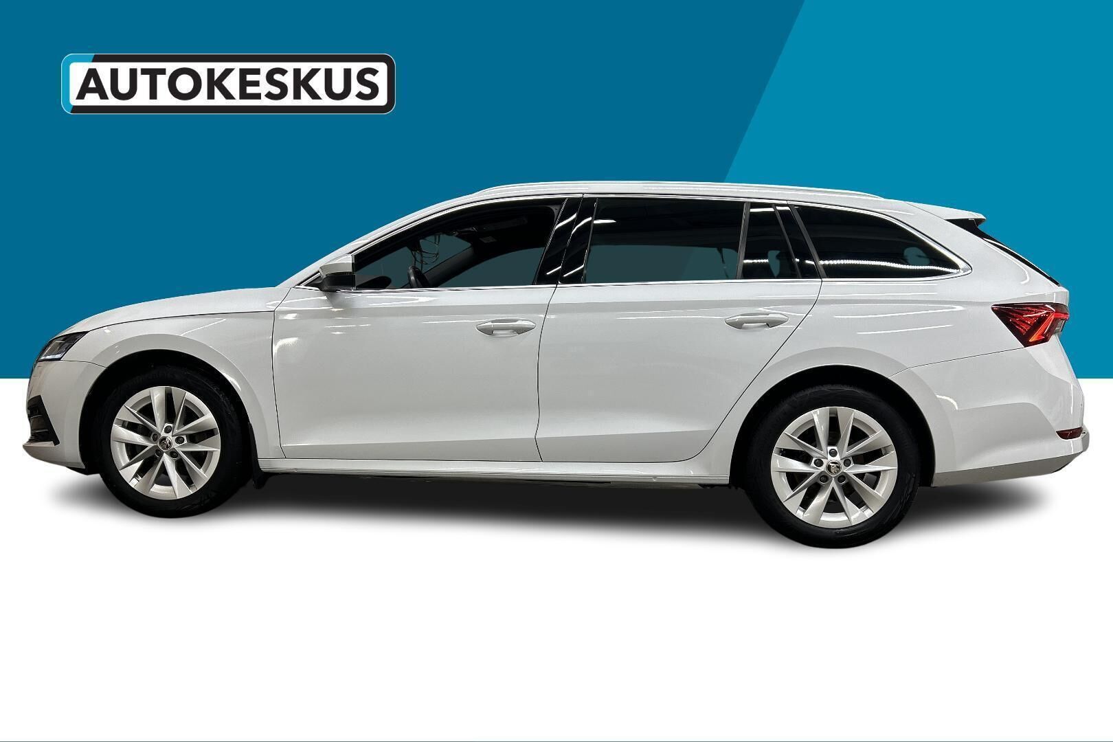 Skoda Octavia iso kuva 8