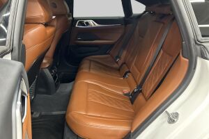 BMW I4 M50 esikatselu 10