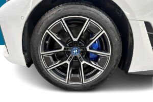 BMW I4 M50 esikatselu 13