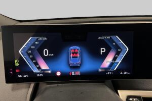 BMW iX esikatselu 23