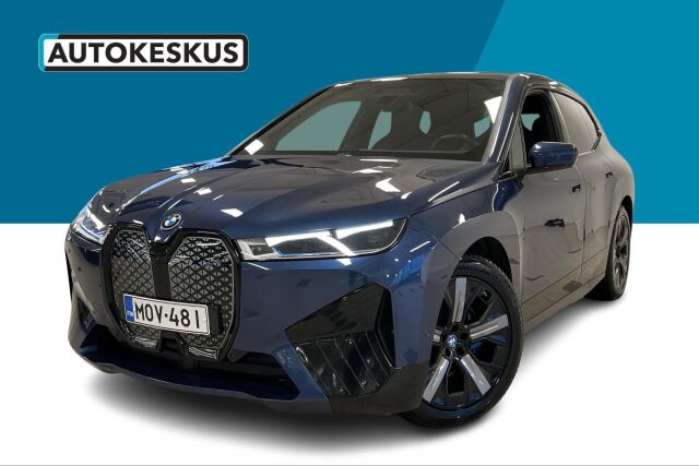 BMW iX
