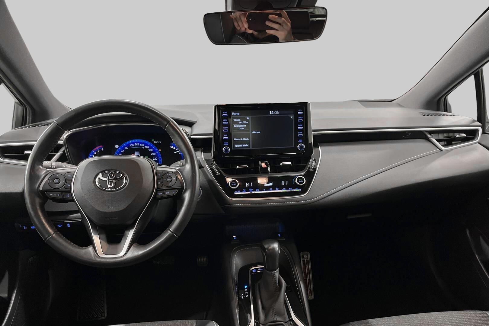 Toyota Corolla iso kuva 10