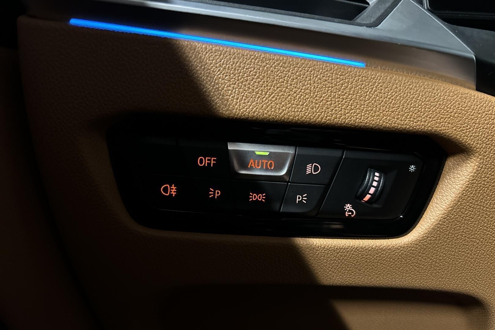 BMW i4 M50 iso kuva 22