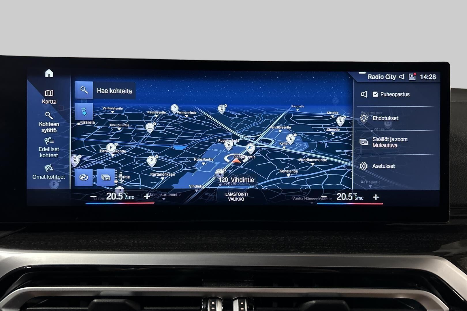 BMW i4 M50 iso kuva 28