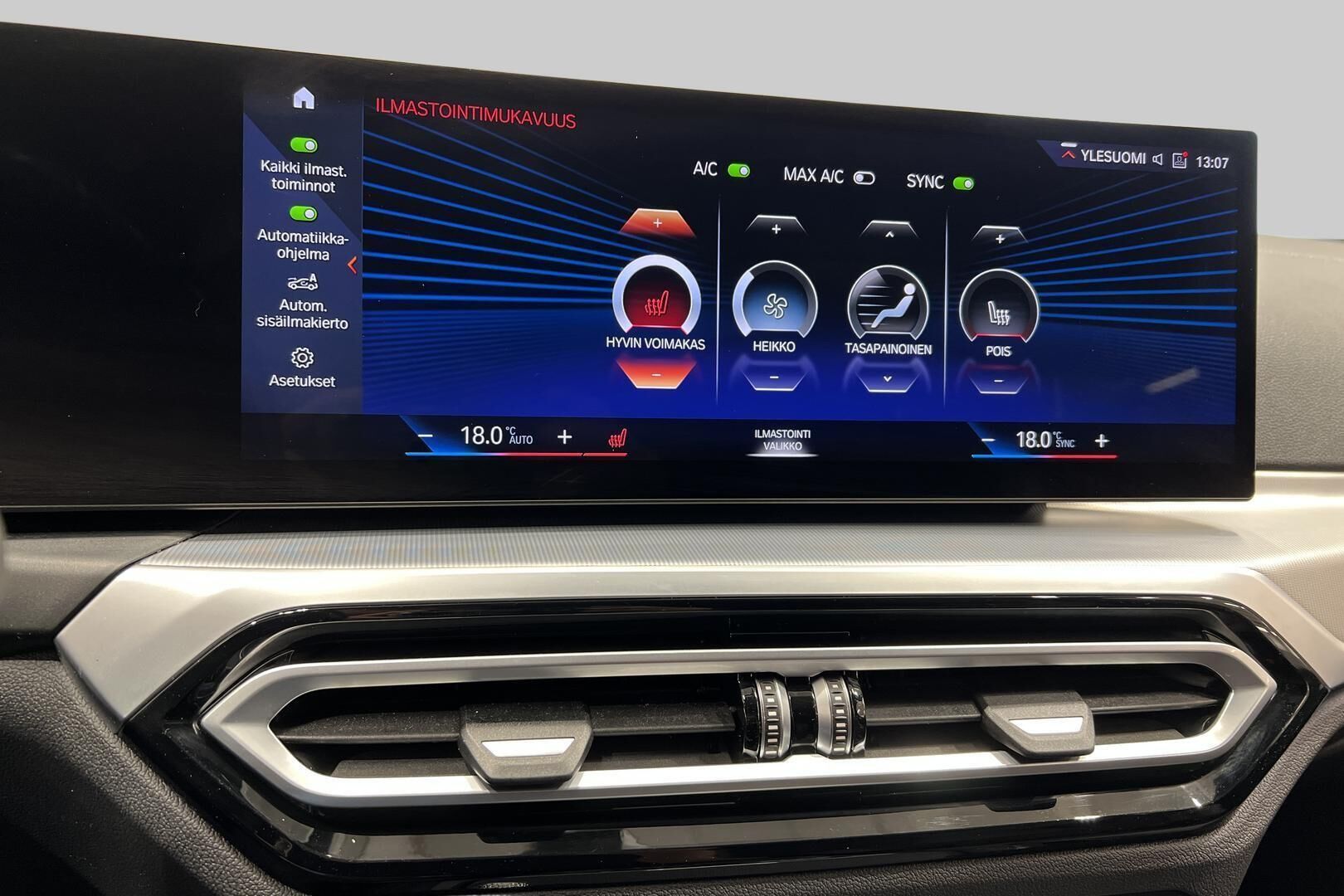 BMW I4 M50 iso kuva 18