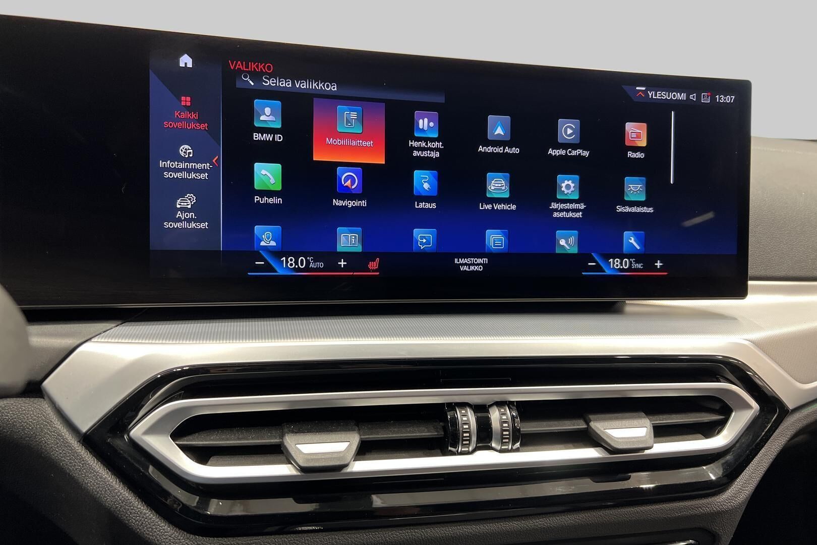 BMW I4 M50 iso kuva 20