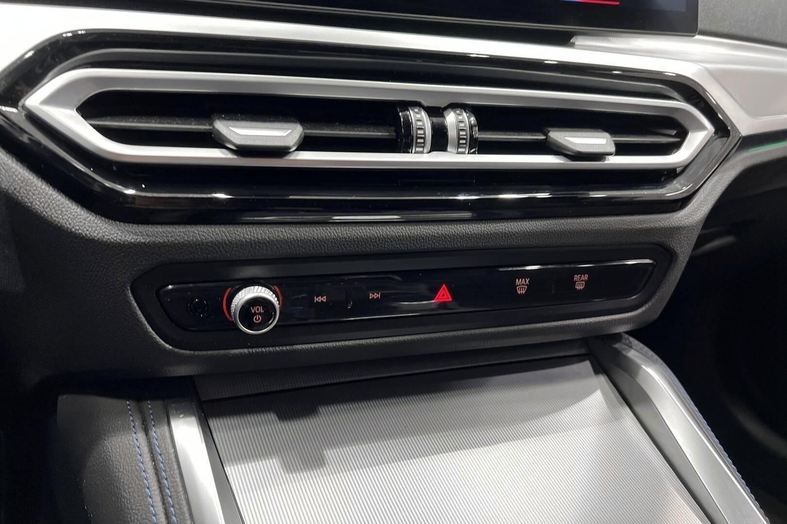 BMW I4 M50 iso kuva 21