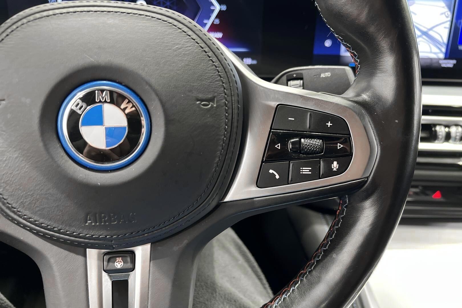 BMW I4 M50 iso kuva 45