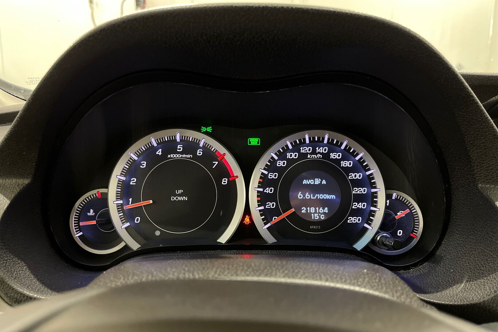 Honda Accord iso kuva 12