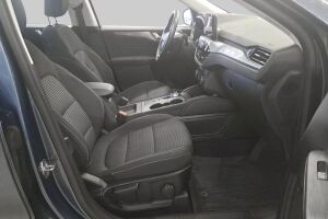 FORD KUGA esikatselu 3