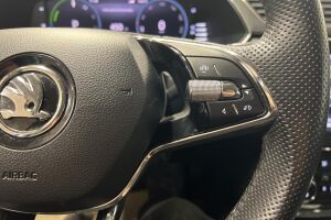 Skoda Superb esikatselu 19