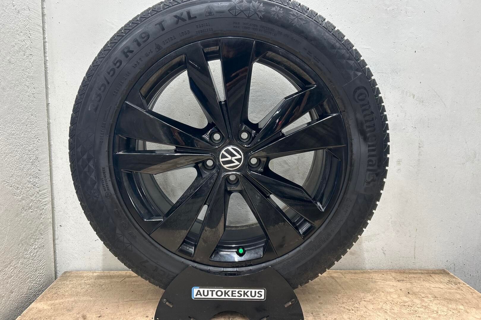 Volkswagen ID. Buzz iso kuva 13