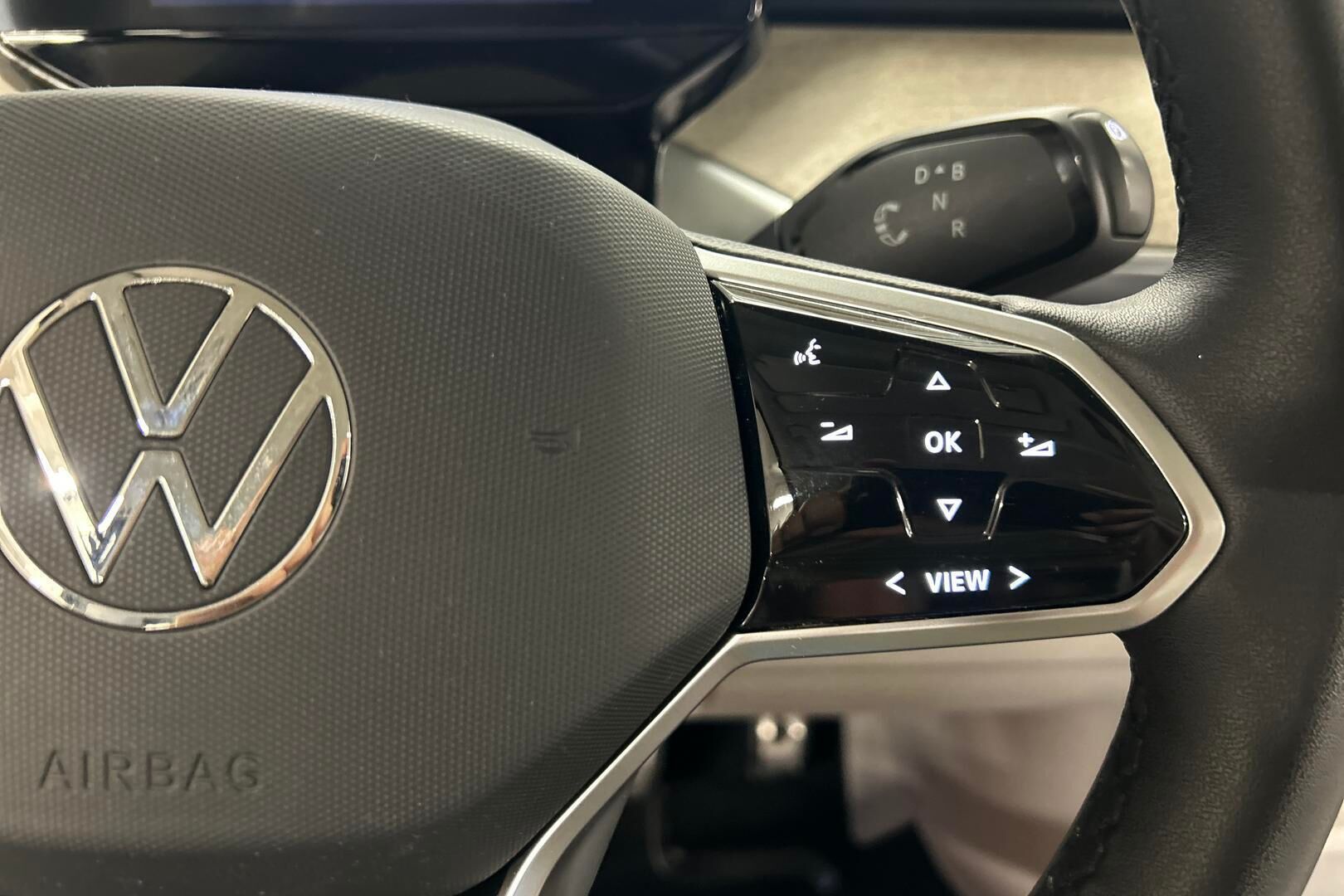 Volkswagen ID. Buzz iso kuva 17