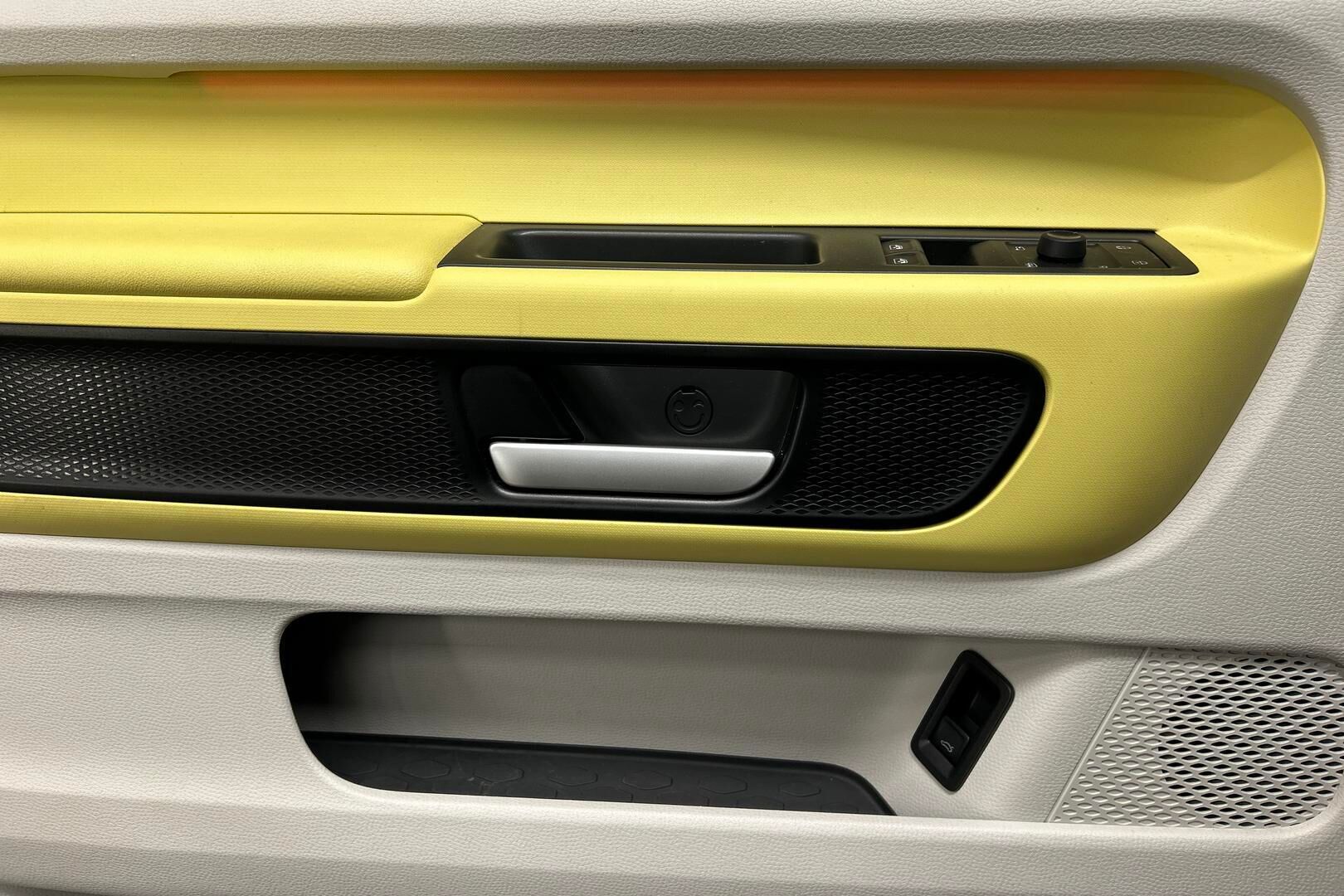 Volkswagen ID. Buzz iso kuva 20