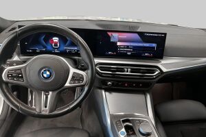 BMW i4 esikatselu 10