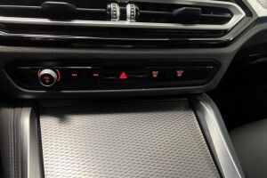 BMW i4 esikatselu 15