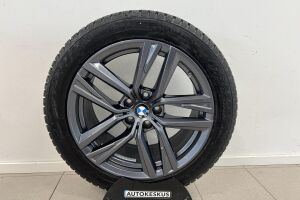 BMW i4 esikatselu 23