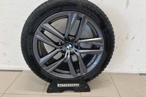 BMW i4 esikatselu 24