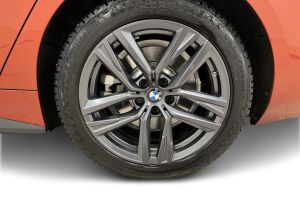 BMW i4 esikatselu 10