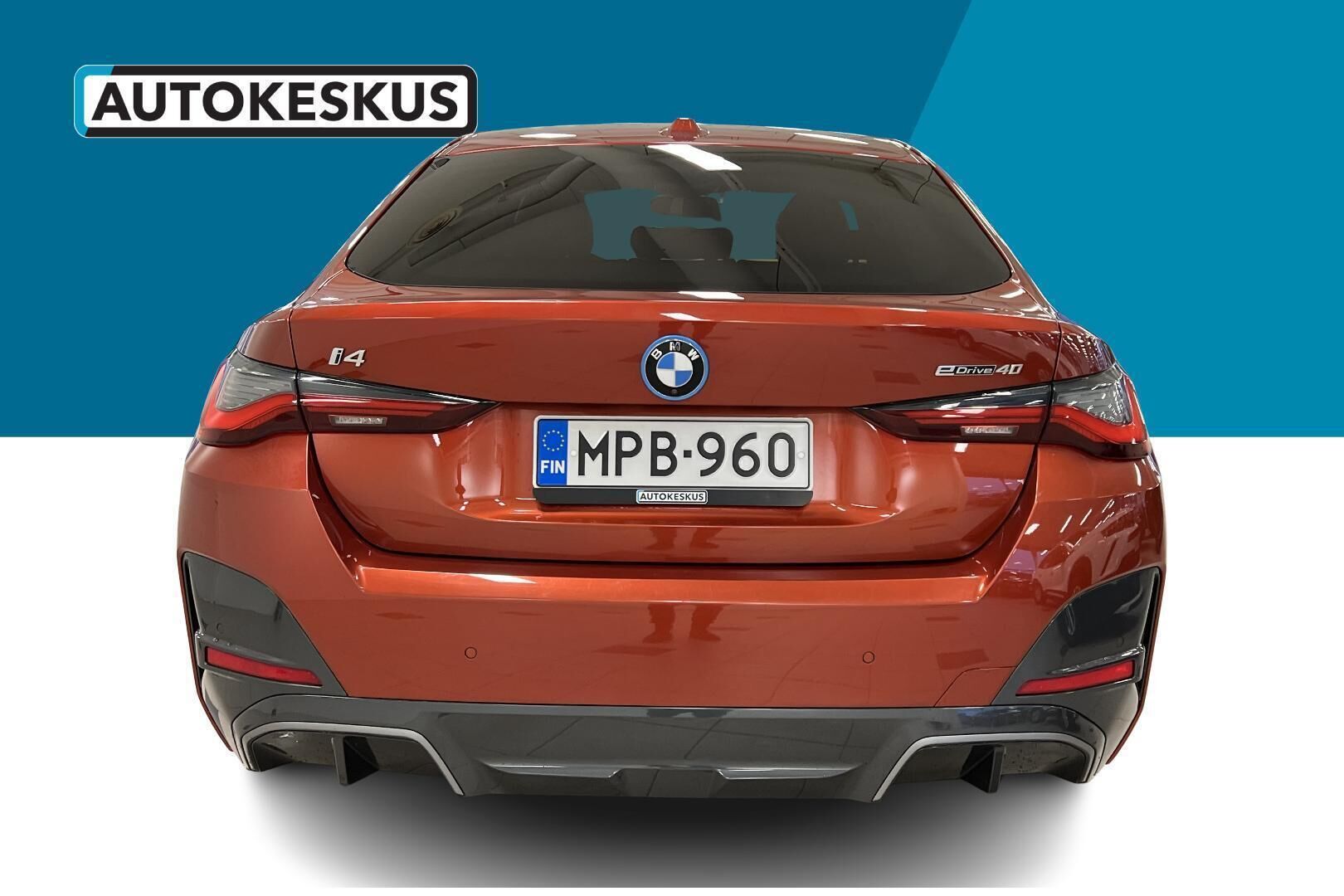 BMW i4 iso kuva 5