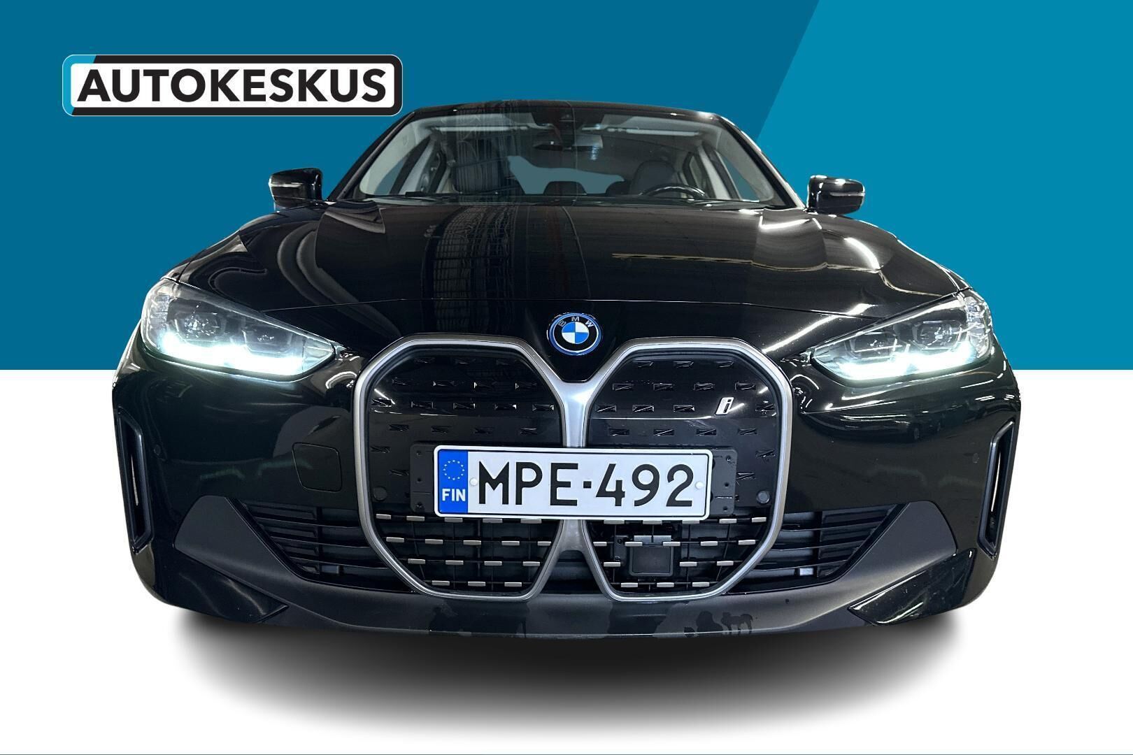 BMW i4 iso kuva 0